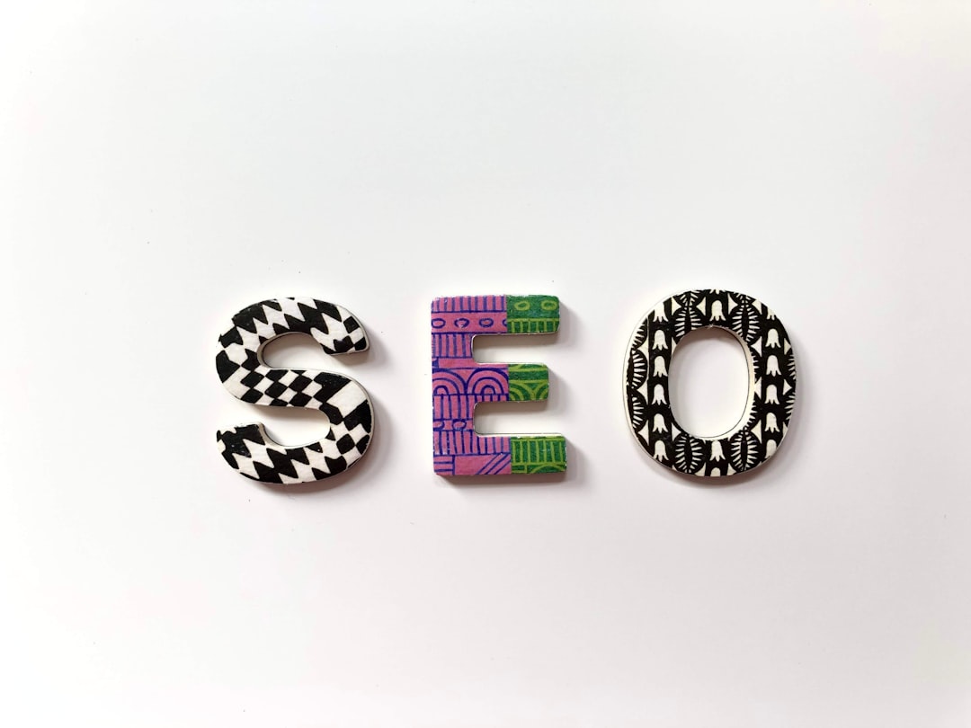 SEO行业正在被AI重构：35%-42%流量被分流，80%用户转向AI搜索