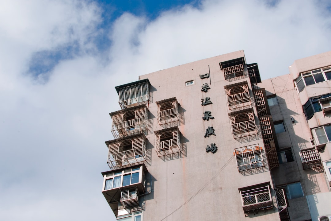 我花了3000块住民宿，结果连热水都洗不上